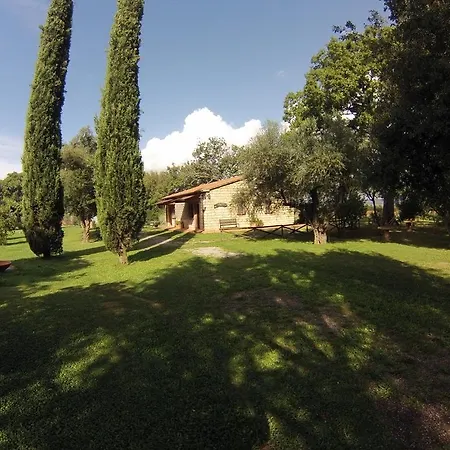 Agriturismo Il Pino Κατάλυμα σε φάρμα